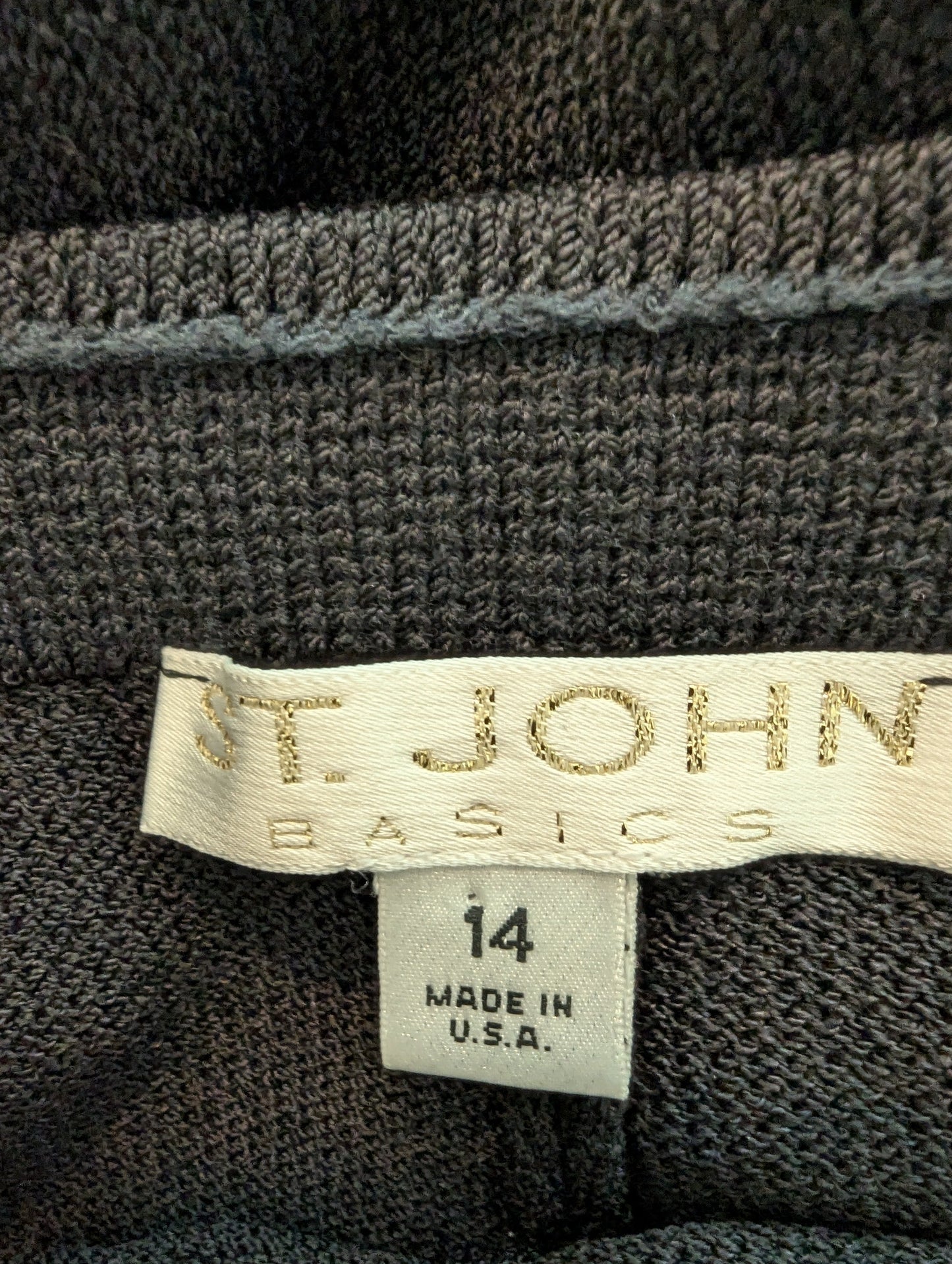 St. John Knit Pants Size: 14