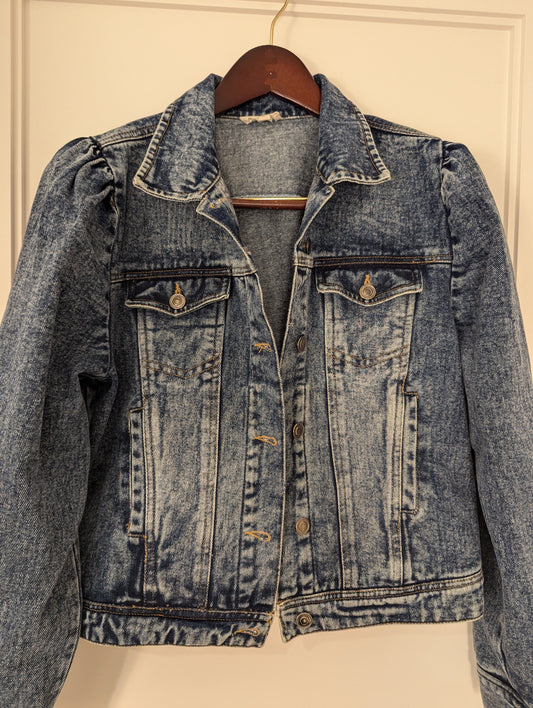 Elan Denim Jacket Size: L