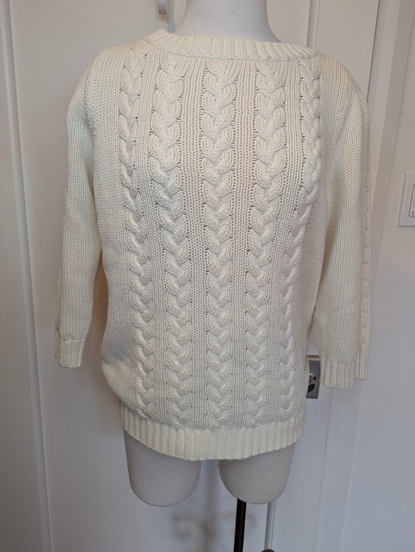Talbots Cable Knit Sweater  Size: L