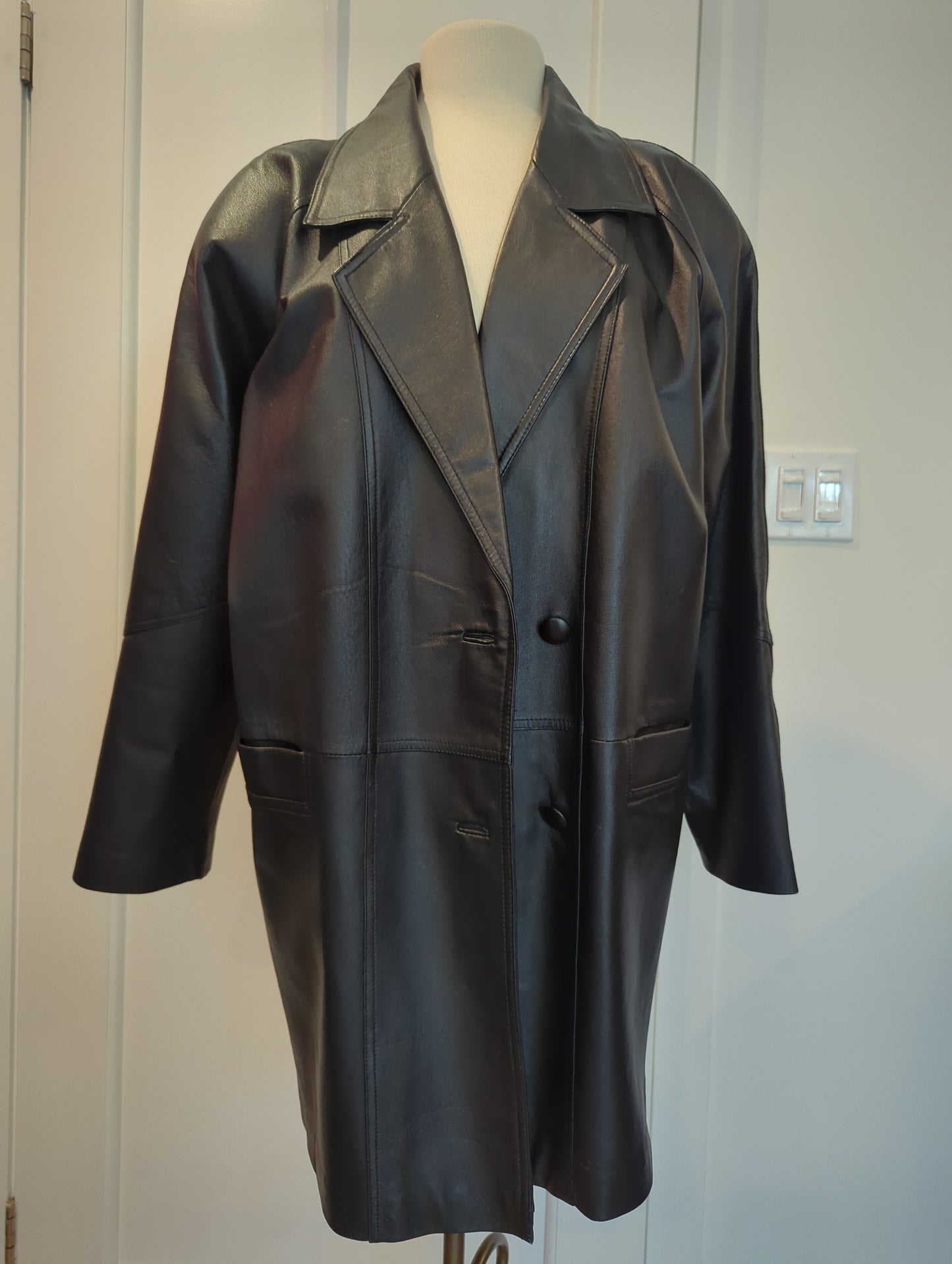Tribeca Studio Vintage Leather Jacket  Size: L