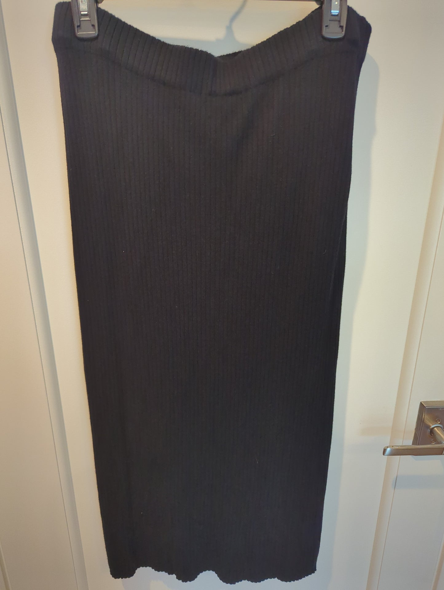 Worthington Knit Pencil Skirt  Size: XL