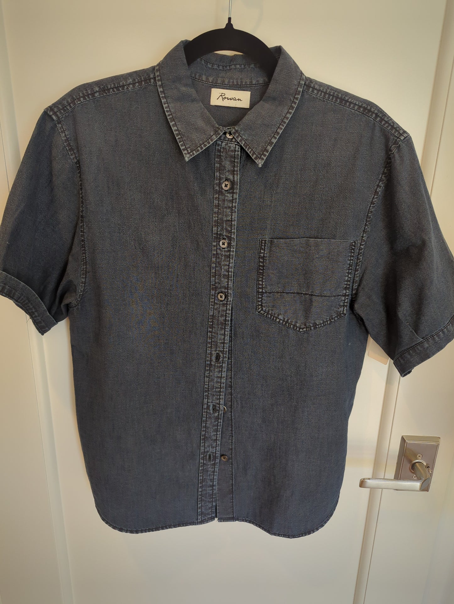 Rowan Denim Shirt Size: M
