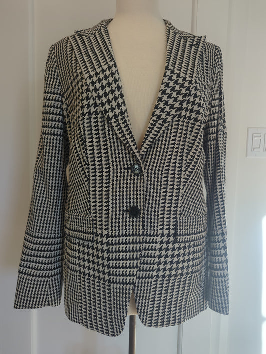 Escada Blazer Size: 44/12