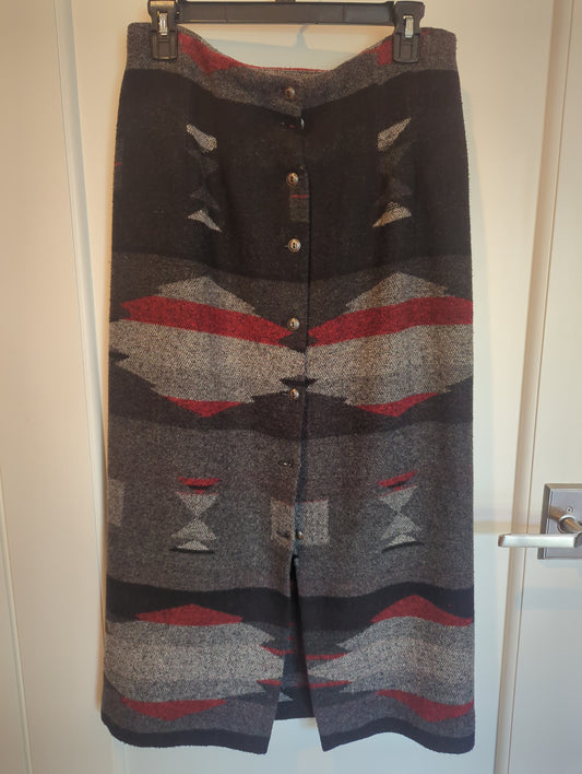 Northern Isles Skirt Size: 8