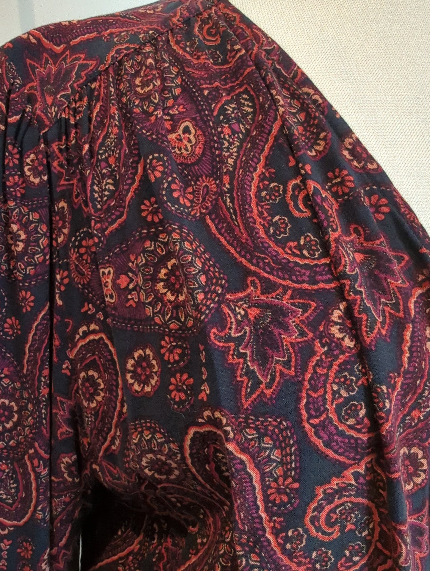 Downeast Paisley Dress   Size: L