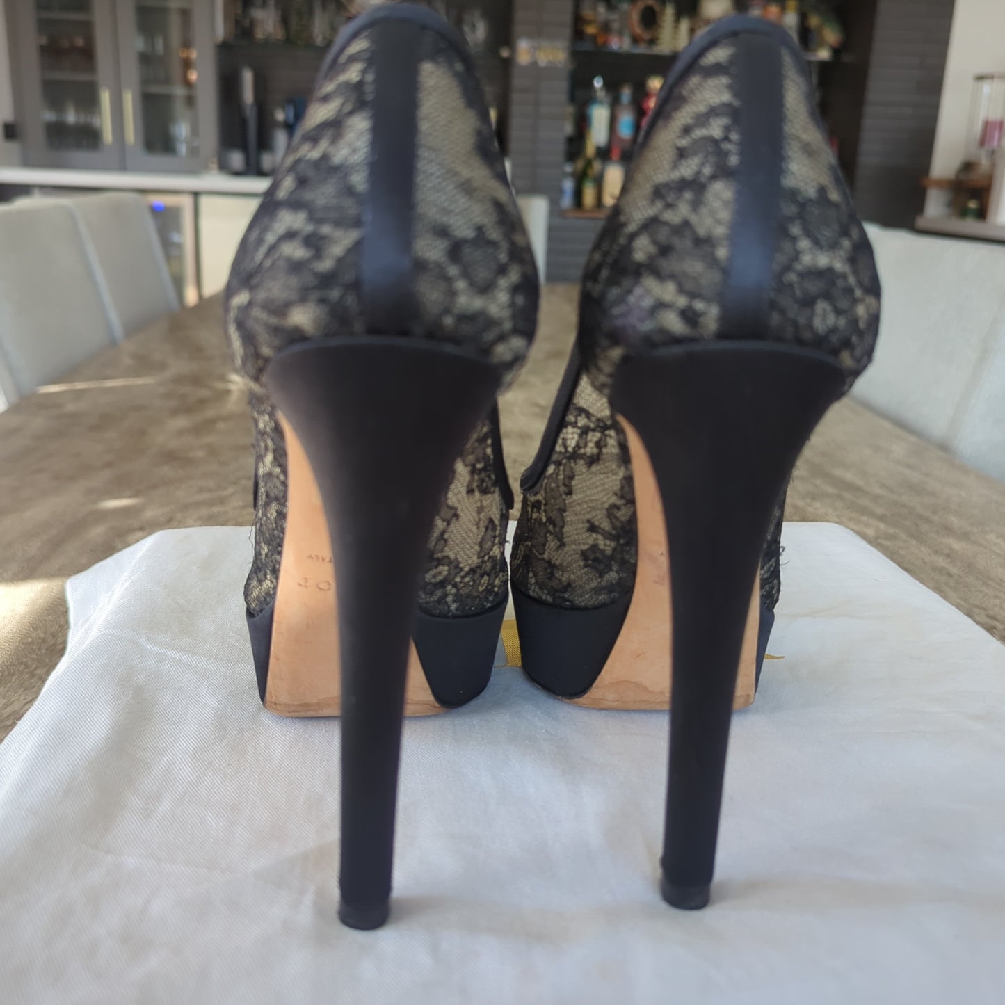 Christian Dior Lace PLatform Peep Toe Pumps   Size: 37.5/7