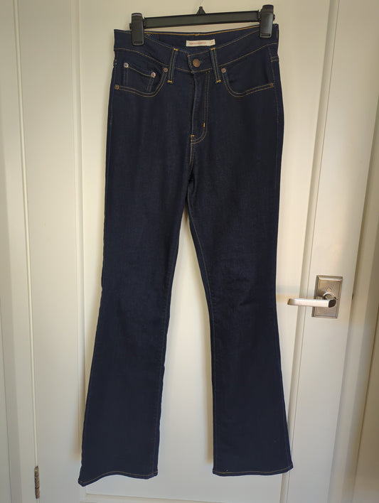 Levi's Hi-Rise Bootcut Dark Wash Size: 27