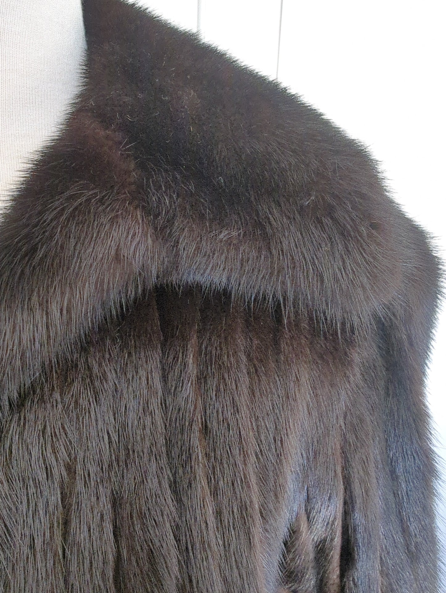 Joseph Magnin Mink Jacket  Size: S