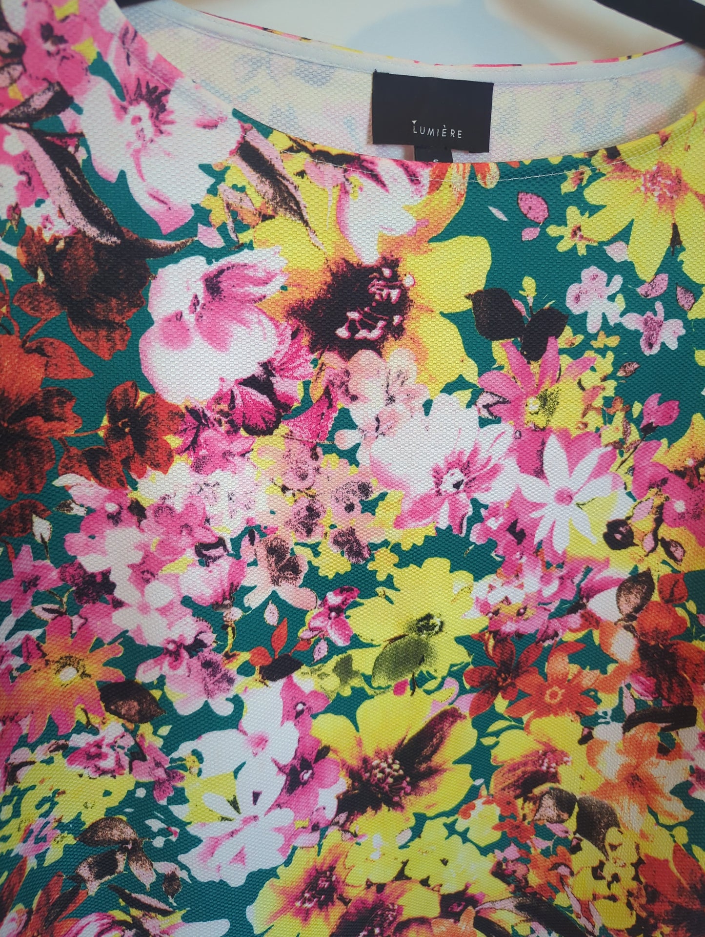 Lumiere Floral Top Size: S