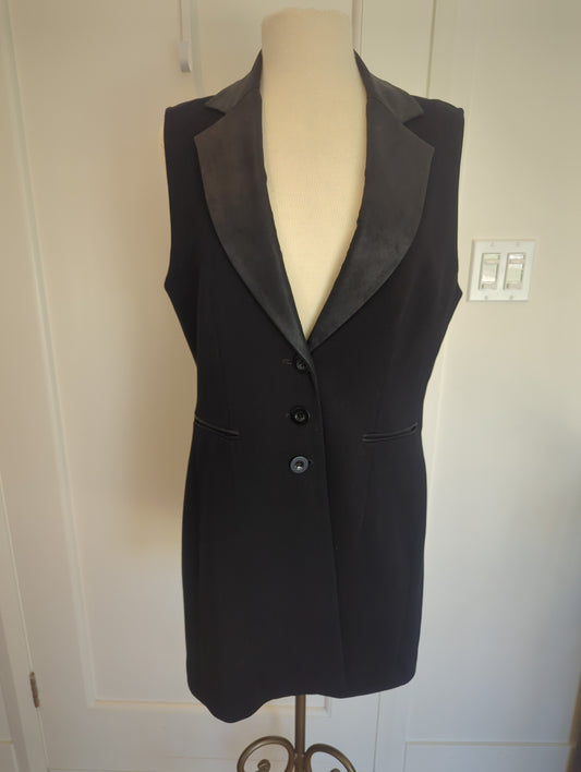 Saks Fifth Ave. Crepe Vest  Size: M/L