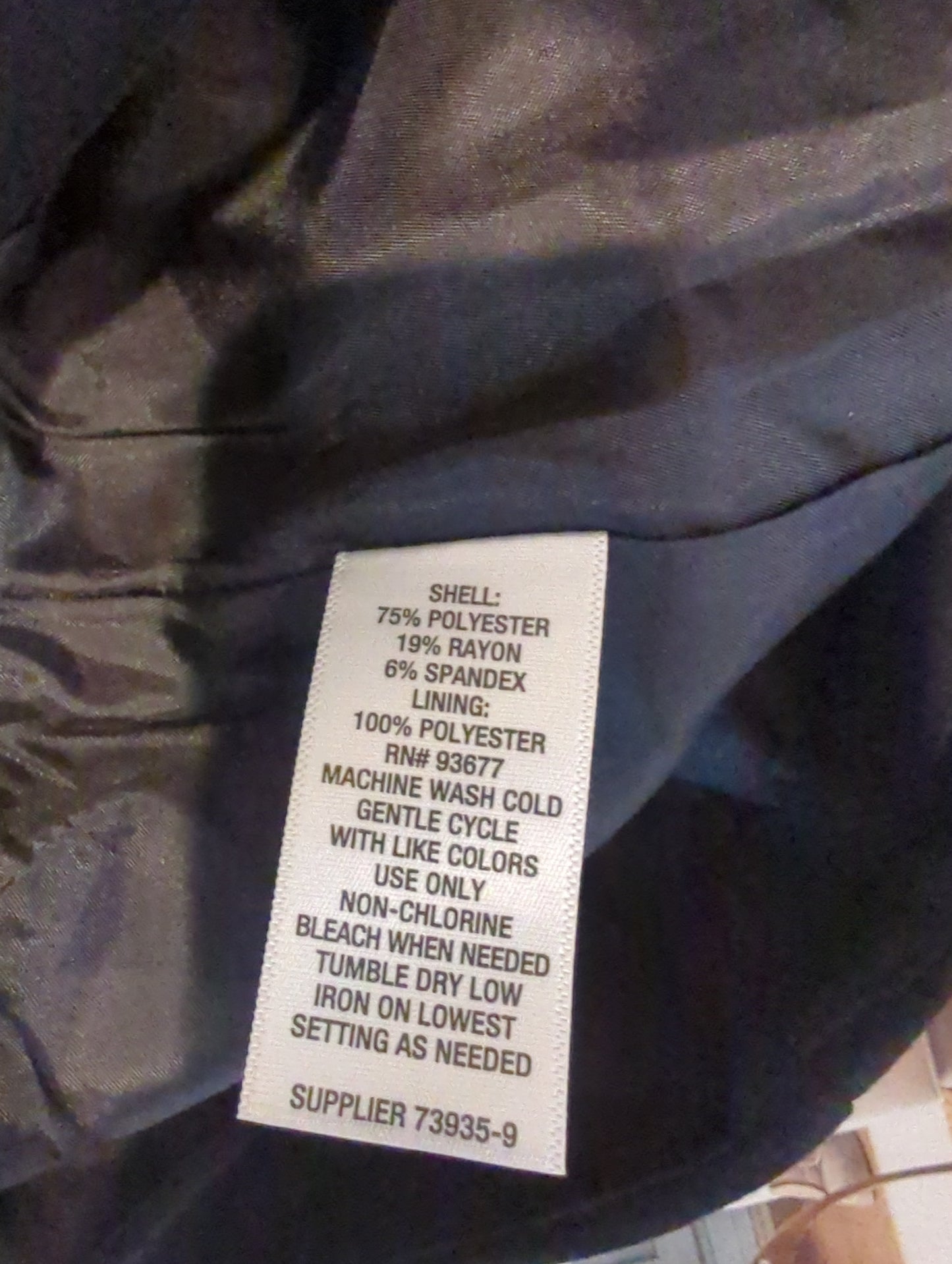 Liz Claiborne Skirt Size: 4