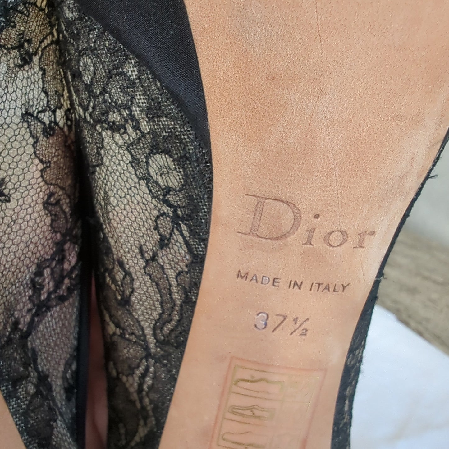 Christian Dior Lace PLatform Peep Toe Pumps   Size: 37.5/7