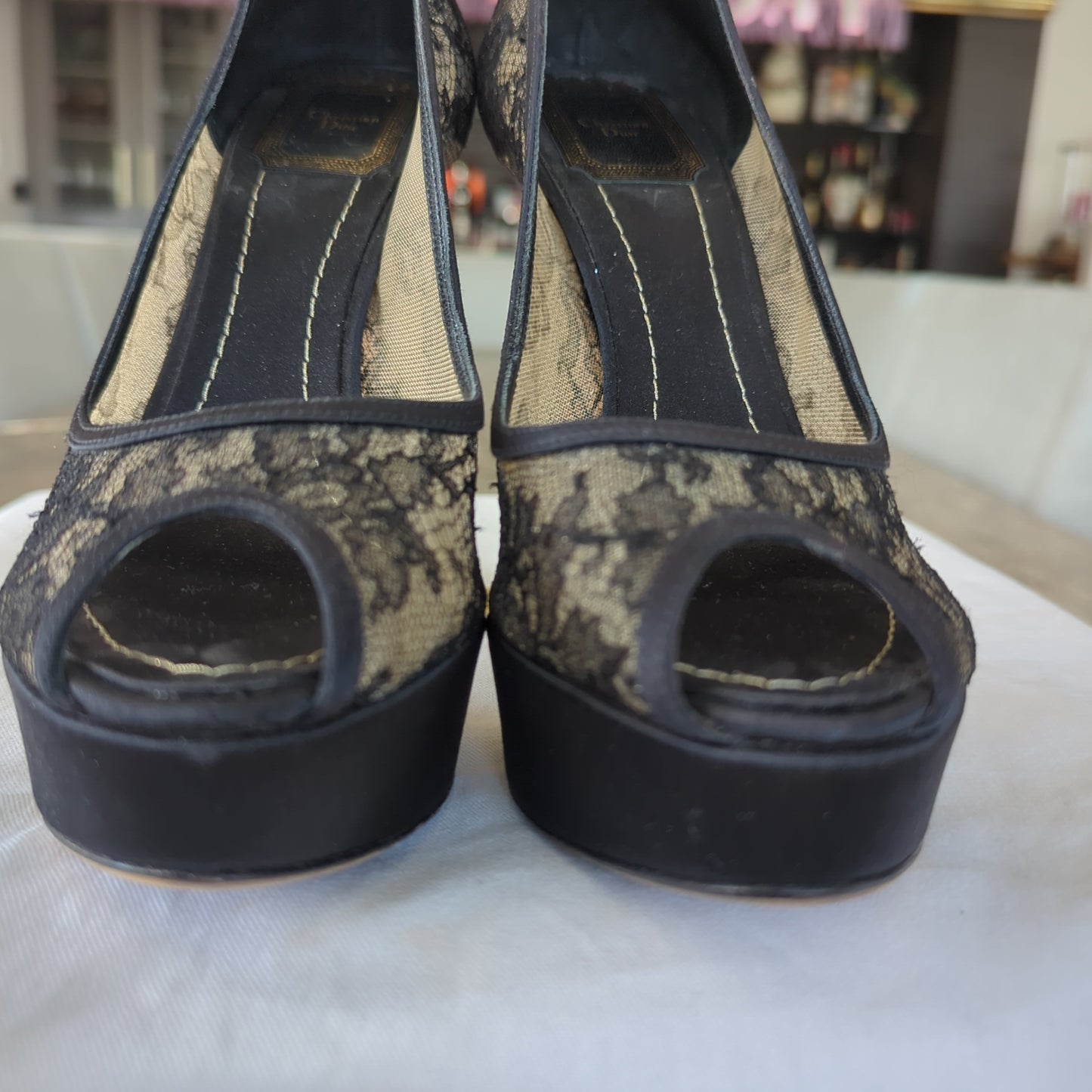 Christian Dior Lace PLatform Peep Toe Pumps   Size: 37.5/7