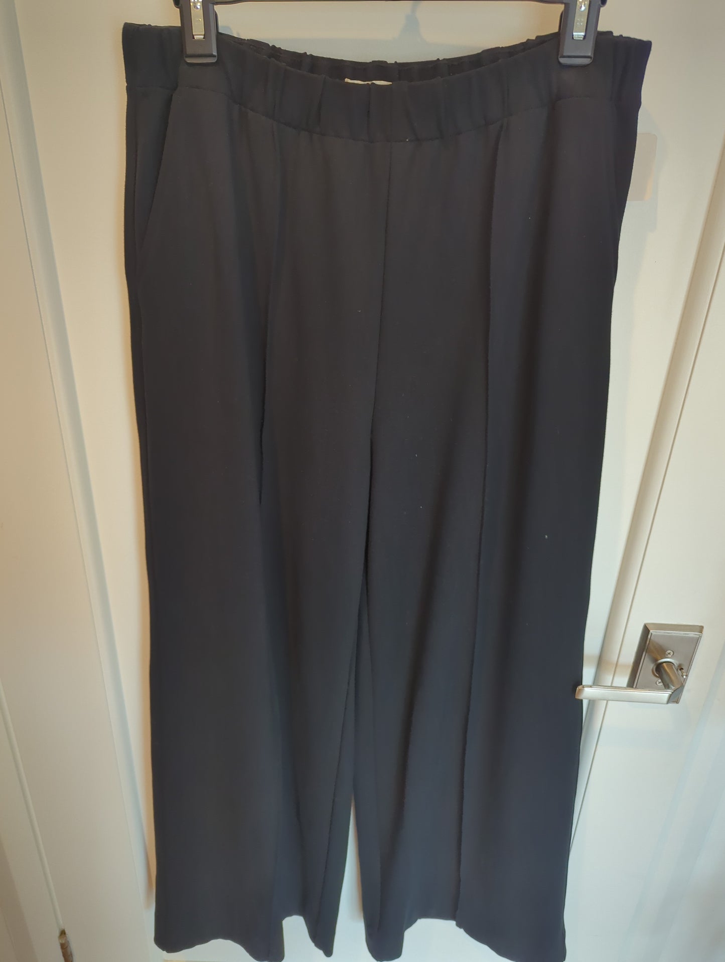 On 34th Pant  Size: M
