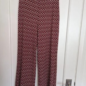 ASOS — Size 6 Flare