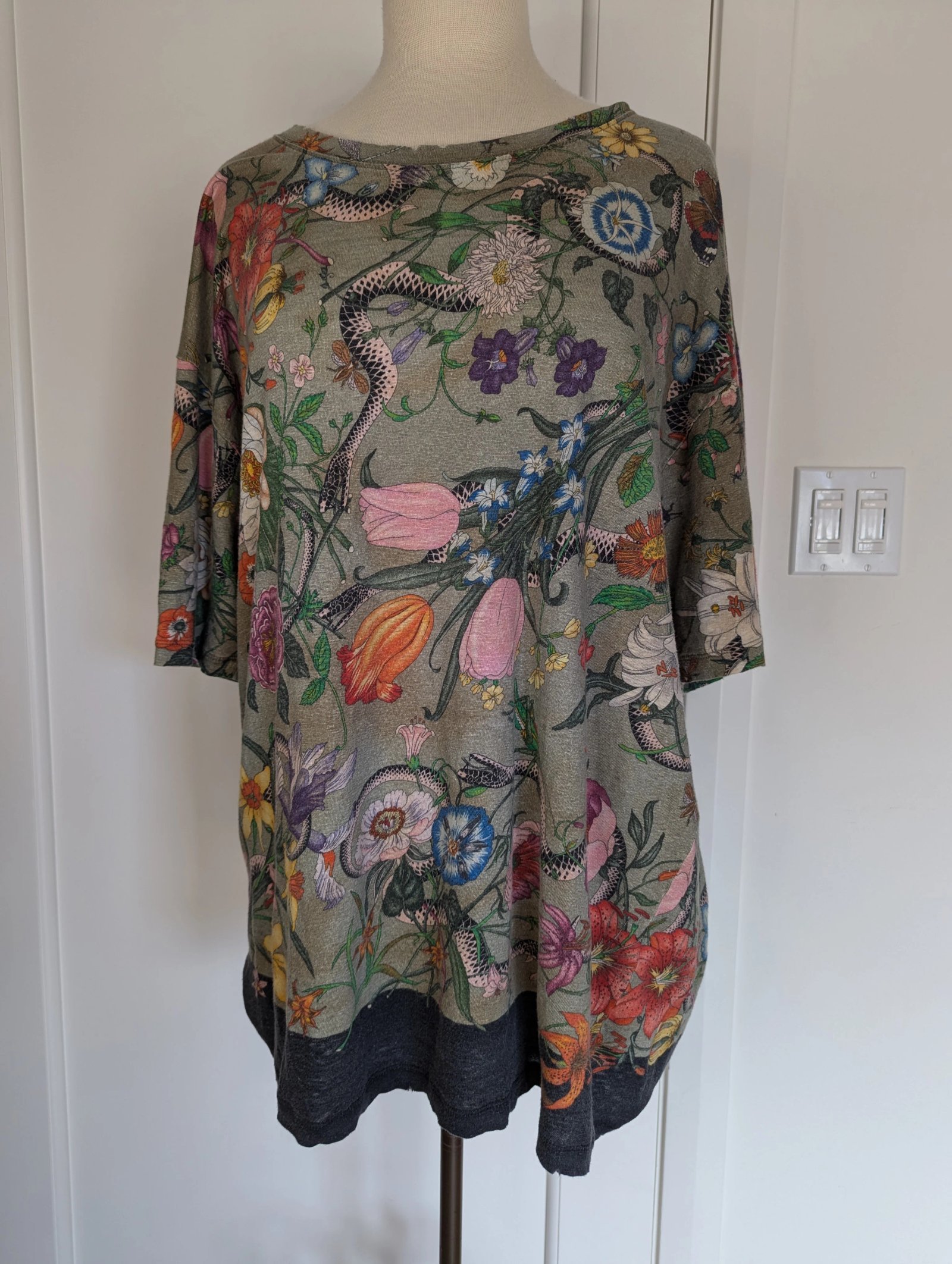 Gucci Tee — Size XXL
