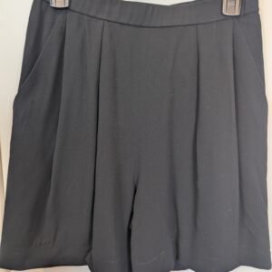 Donna Karan Black Label Trouser Shorts — Size 12