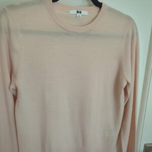 Uniqlo Fine Wool Sweater — Size XS