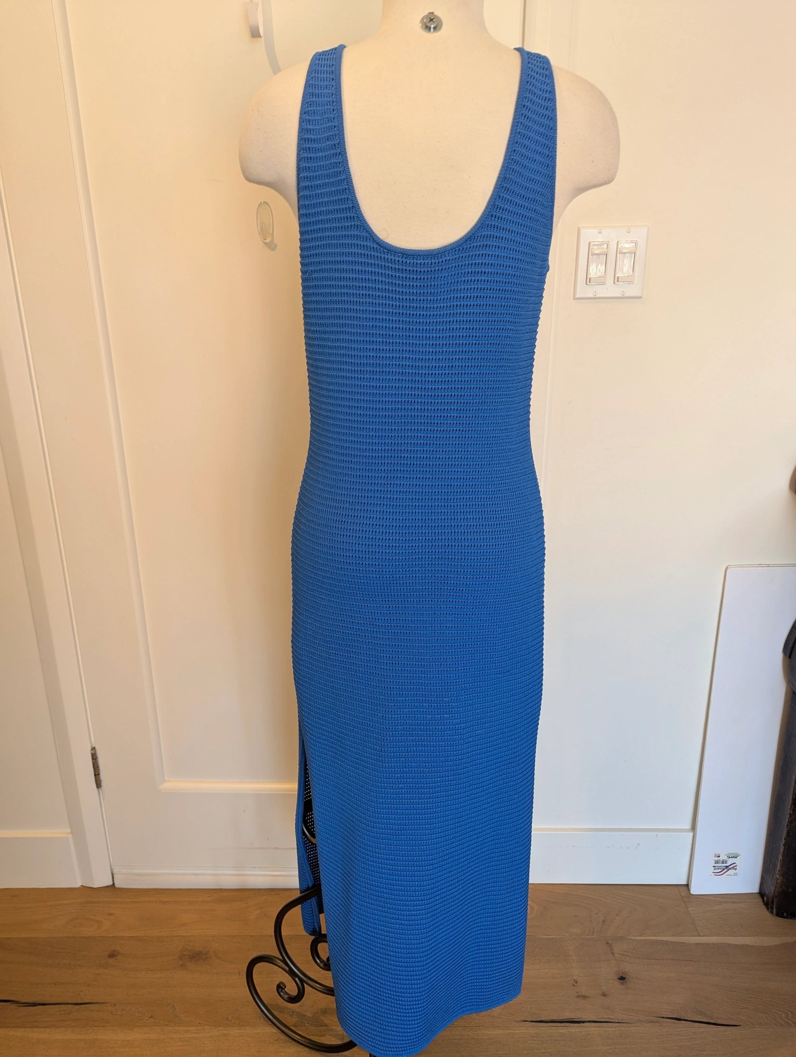 FRAME Ribbed Crochet Midi Dress — Size M