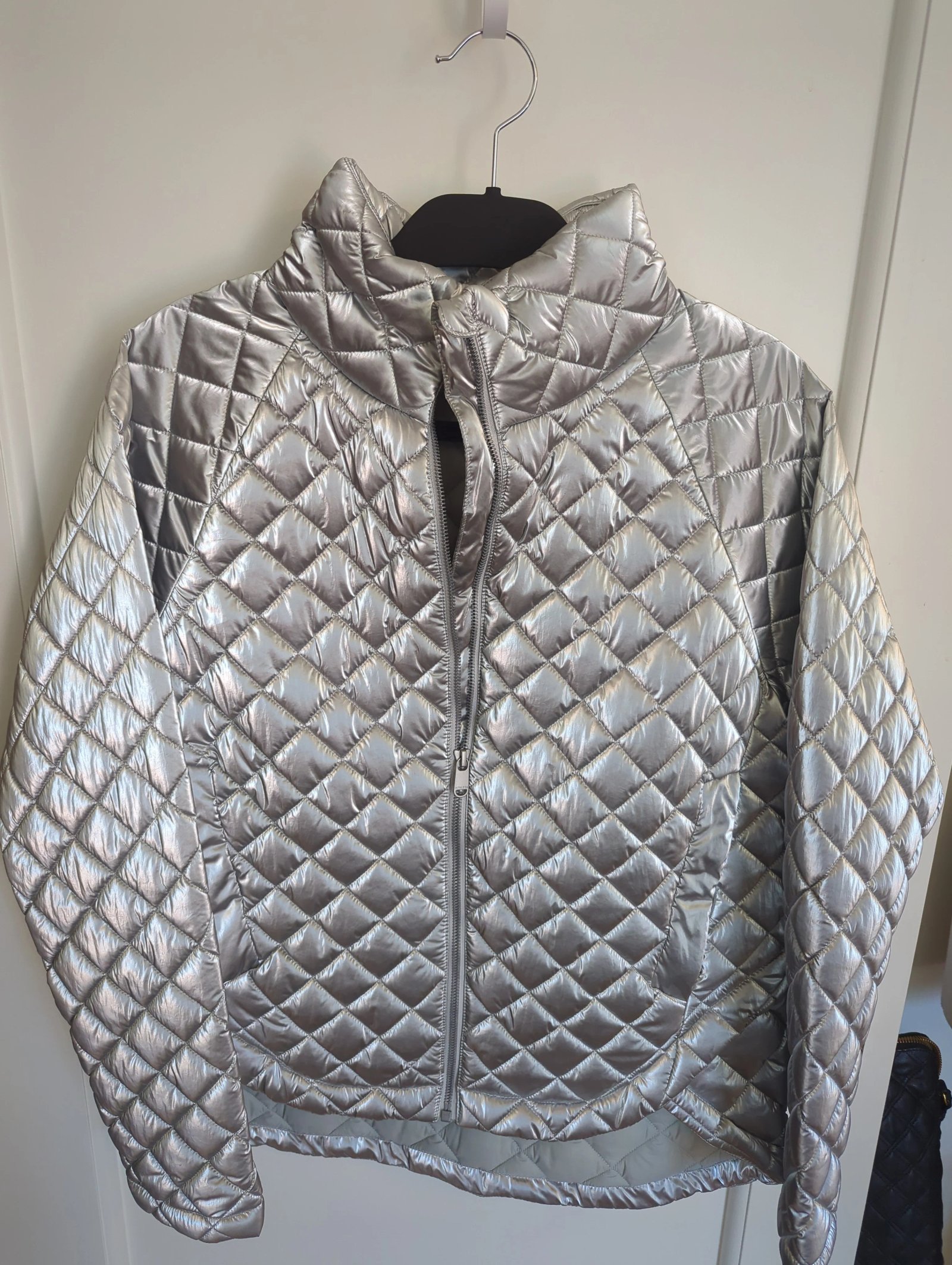 Athleta Whisper Jacket size: XS — Size xs