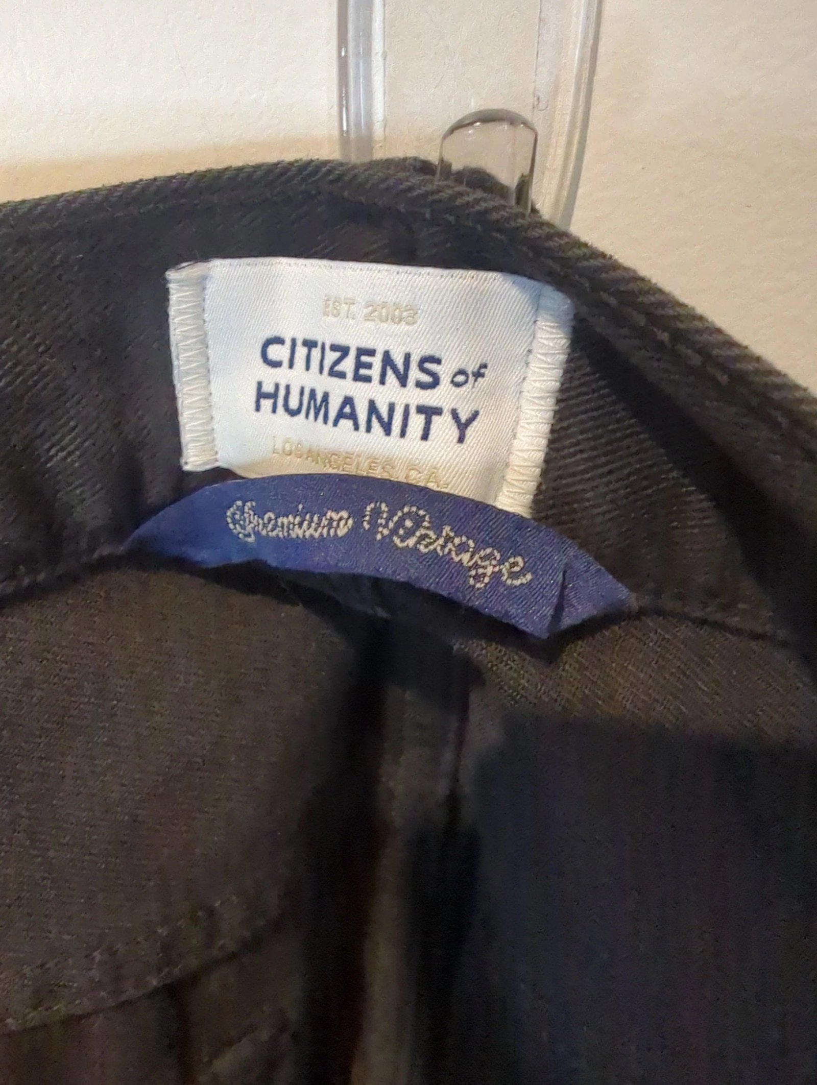 Citizens of Humanity Miro Barrell Jeans — Size 28 - Image 3
