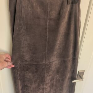Suede Skirt Brown — Size 8