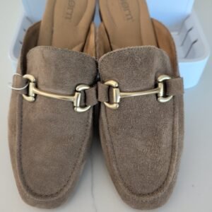 Børn Khelba Taupe Suede Horsebit Mule Loafers — Size 9