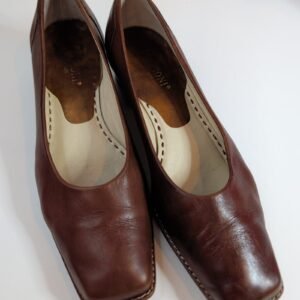 Rangoni Firenze Brown Pump — Size 9