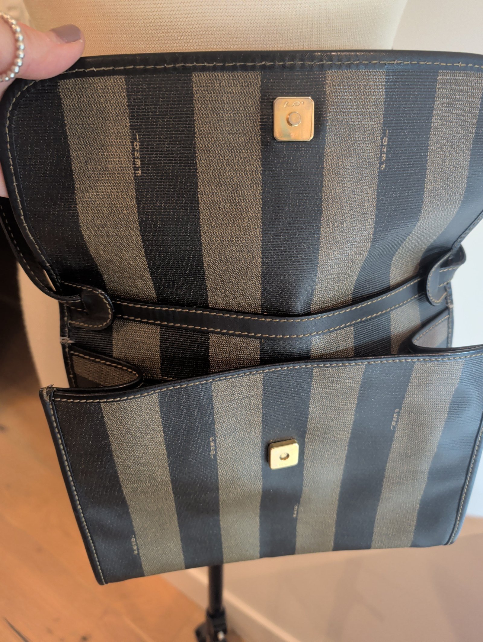 Purse Fendi Vintage Pequin Stripe Envelope Flap Bag - Image 2