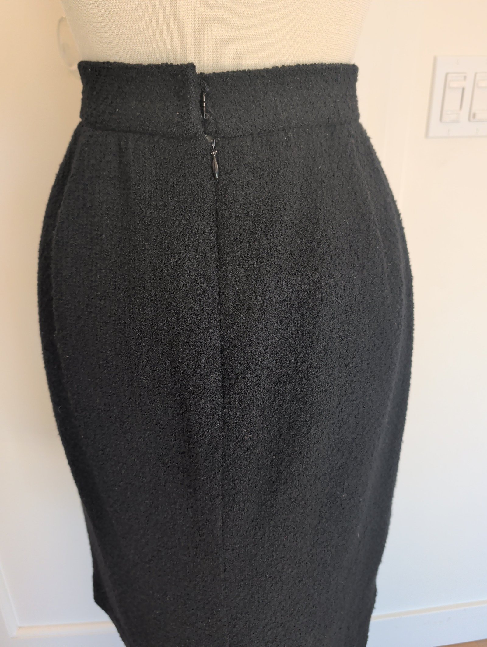 Donna Karan Black Label Vintage Skirt — Size 12 - Image 3
