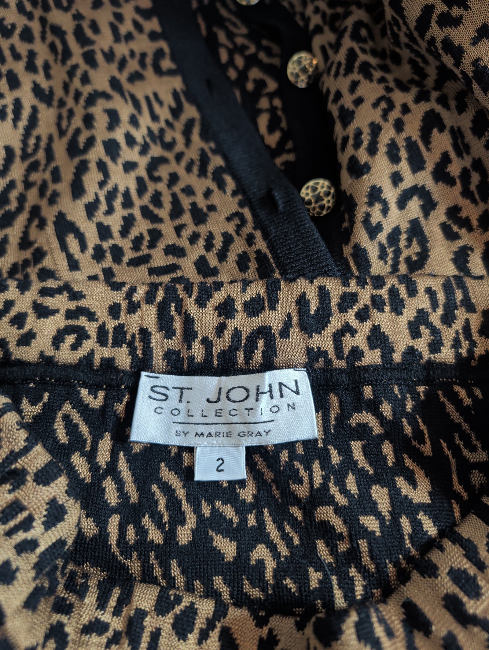 St. John Collection by Marie Gray Leopard Print Knit Skirt Suit — Size 2 - Image 6